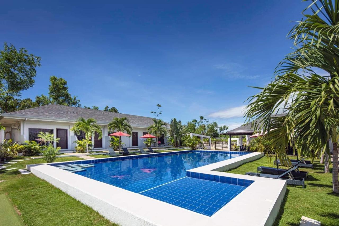 Ohana, Panglao Resort. Exterior photo
