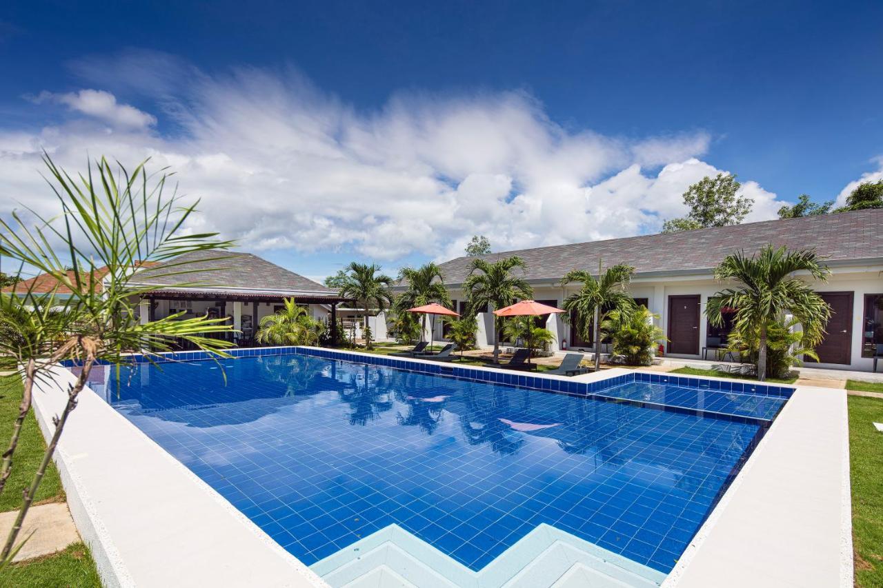 Ohana, Panglao Resort. Exterior photo