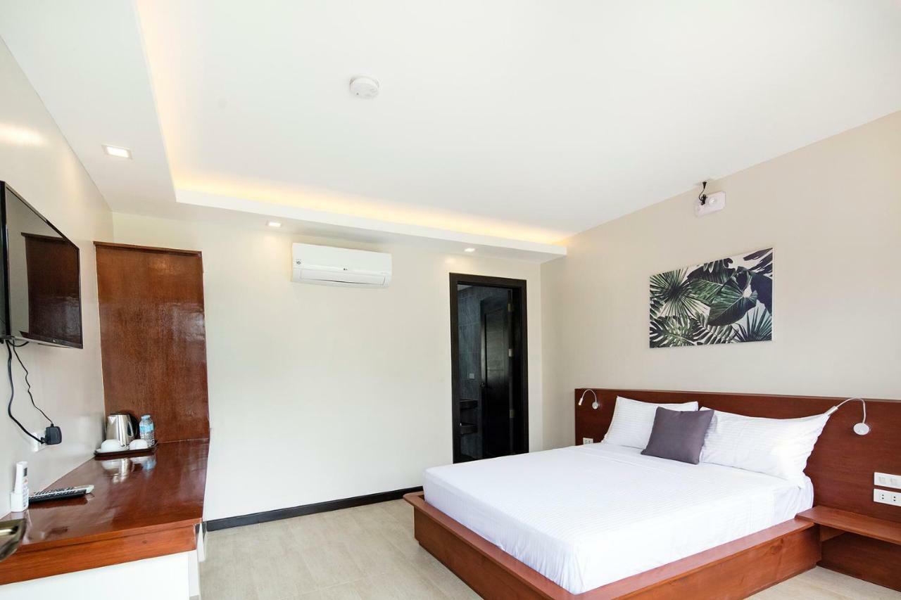 Ohana, Panglao Resort. Exterior photo